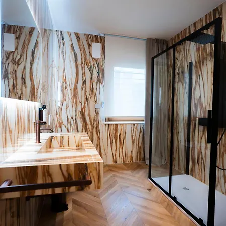 Afrodite Luxury & Apartment