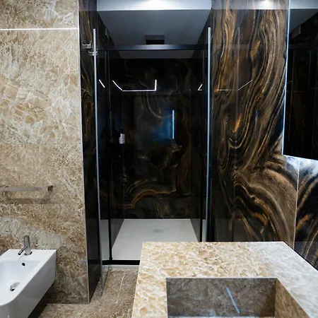 Afrodite Luxury & Pescara